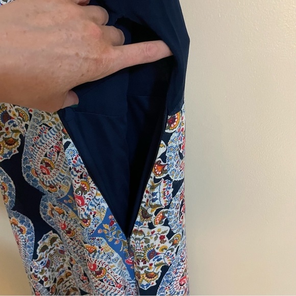 XHILARATION Butterfly Graphic Print Spaghetti Strap, Side Zip, Maxi Dress Size M - Picture 9 of 14